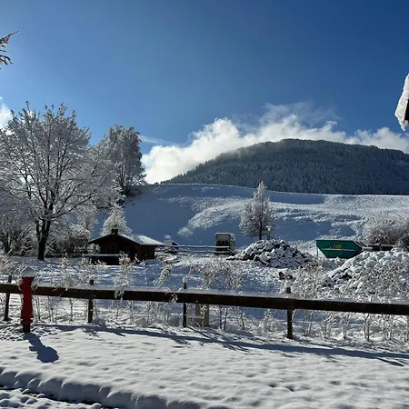 Apartmán Berg Fux - Mit 2 Schlafzimmern, Bergblick, Balkon, Zentral Aber Ruhig Sonthofen